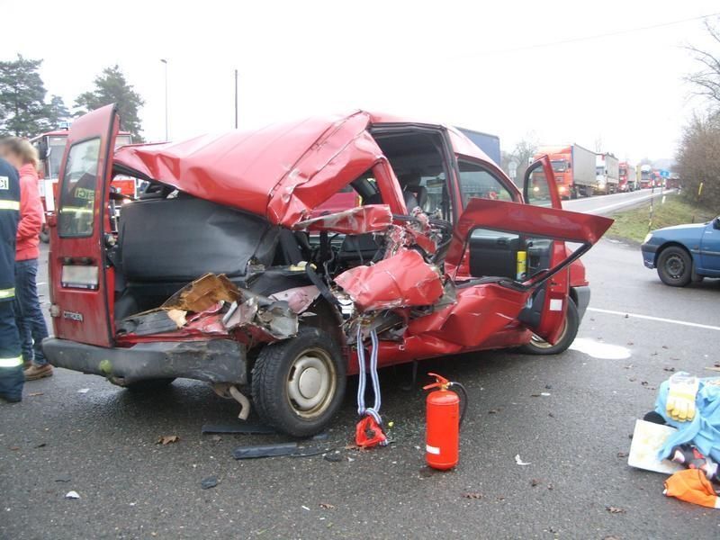 Dopravní nehoda u Třebechovic pod Orebem