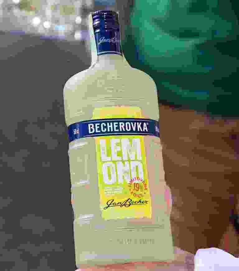 Becherovka Lemond 19%
