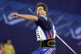 Jan Železný na MS v atletice 2001 v Edmontonu.