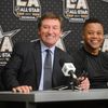 2017 NHL All Star Game: Wayne Gretzky a Cuba Gooding Jr.