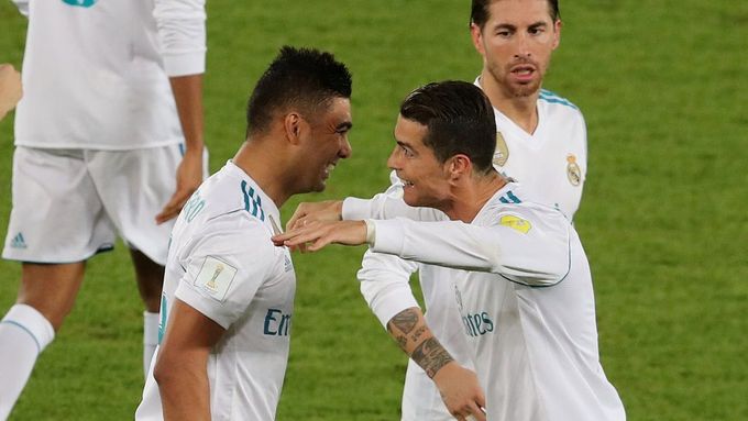 Casemiro, Sergio Ramos a Ronaldo se radují z branky Realu