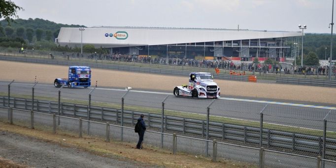 ME tahačů 2016, Le Mans  Adam Lacko, Buggyra; René Reinert, MAN