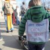 Demonstrace proti povinnému očkování