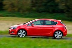 Opel odchází z Antverp. Pro propuštěné má sociální plán