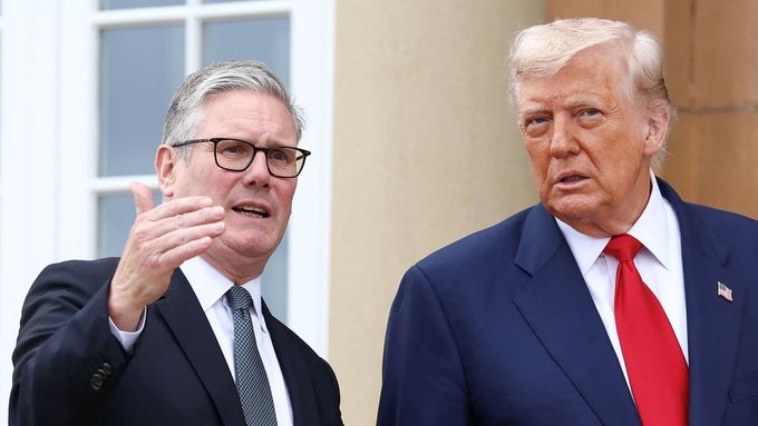 Americký prezident Donald Trump a britský premiér Keir Starmer při Trumpově návštěvě Skotska.