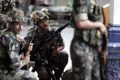 Vyšetřování teroru v Bombaji: Zadrženi další dva muži