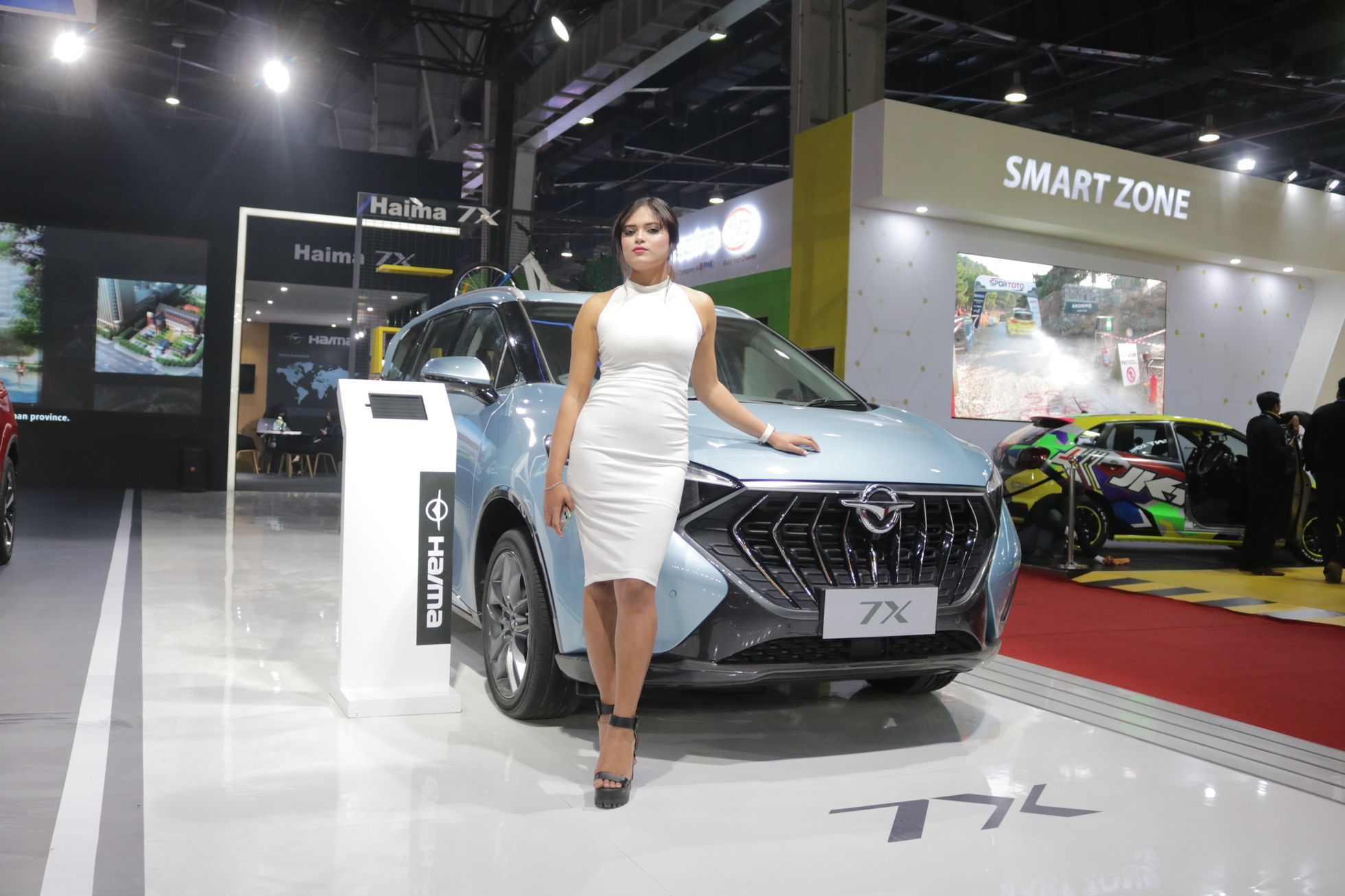 modelky autosalon Nové Dillí 2020