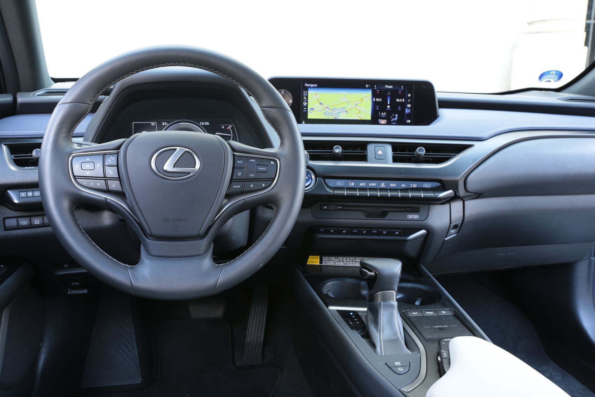 Lexus UX 2019