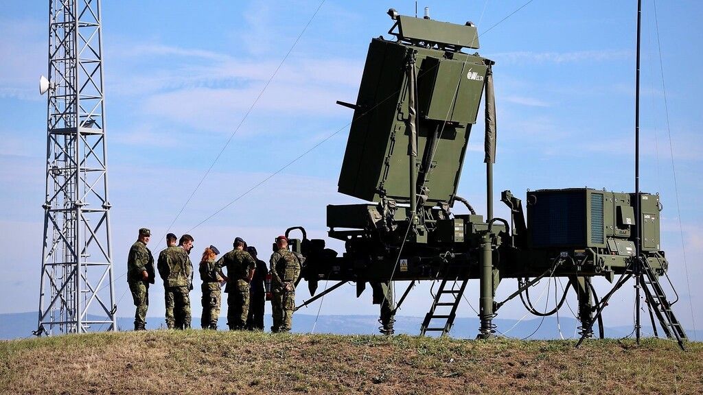 Izraelské mobilní radary MADR má už česká armáda k dispozici.