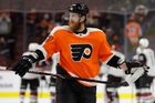 Voráček v NHL pokořil hranici 50 asistencí, Flyers ale prohráli. Vegas má rekord