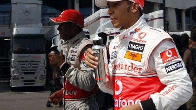 Lewis Hamilton už s obhajobou titulu příliš nepočítá