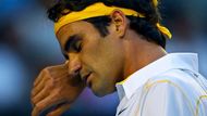 Vedle Djokoviče se z elitní desítky žebříčku o víkendu nepředstaví už jen světová dvojka Švýcar Roger Federer...