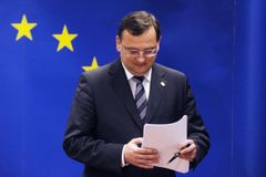 Česko by nemělo sledovat, zda je v jádru EU, řekl Nečas