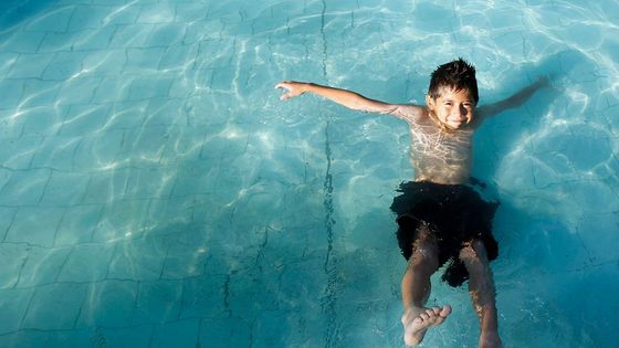 Vedro až 45 °C. Jedinou záchranou je voda nebo klimatizace