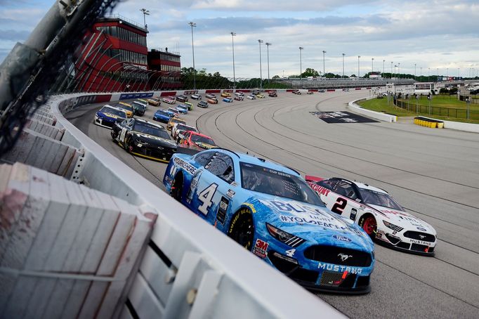 NASCAR 2020, Darlington I: Kevin Harvick a Brad Keselowski (2)