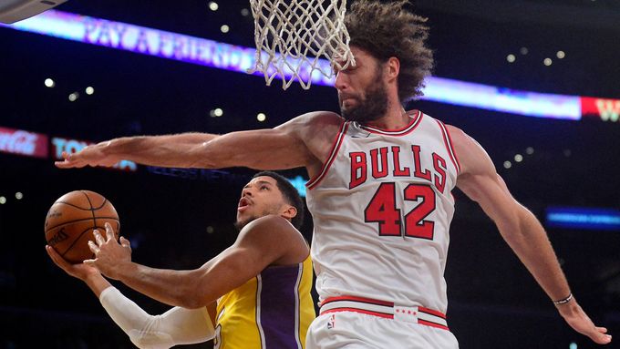 Bulls obratu Lakers nezabránili