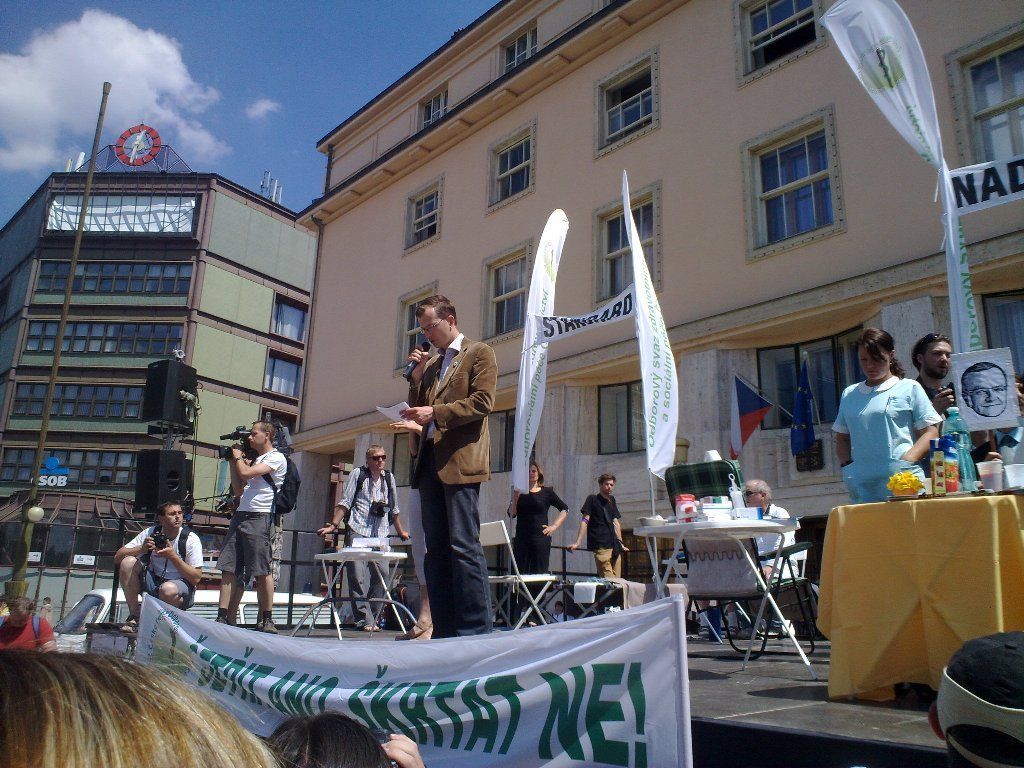 Odbory protestují protí zdravotní reformě