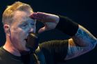 Glosa: Metallica už si může dovolit cokoliv. Klidně i Mládkova Jožina z bažin