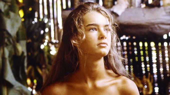 Film Modrá laguna z roku 1980 se rozhodl prodat intimitu herečky Brooke Shields, aniž by k tomu dala souhlas.