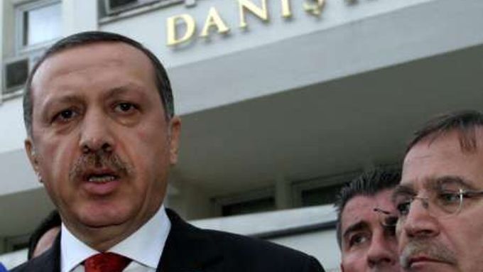 Turecký premiér tlačí na integraci své země do EU