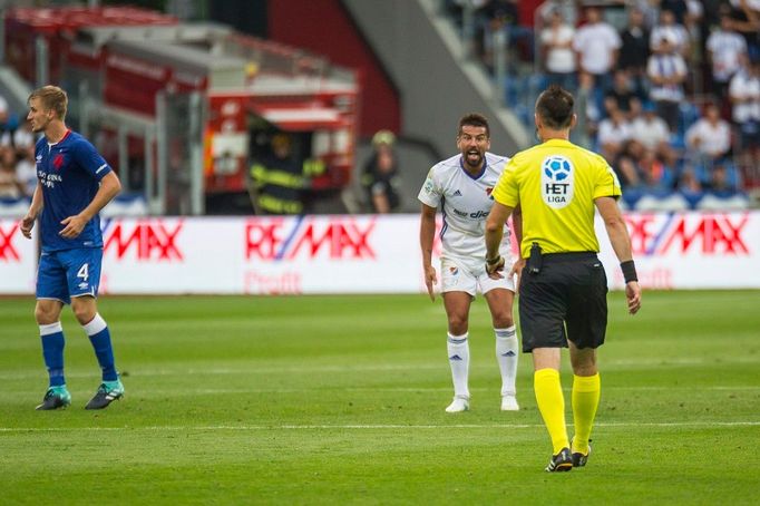 Ostrava vs. Slavia, druhé kolo ligy (Baroš, Příhoda)