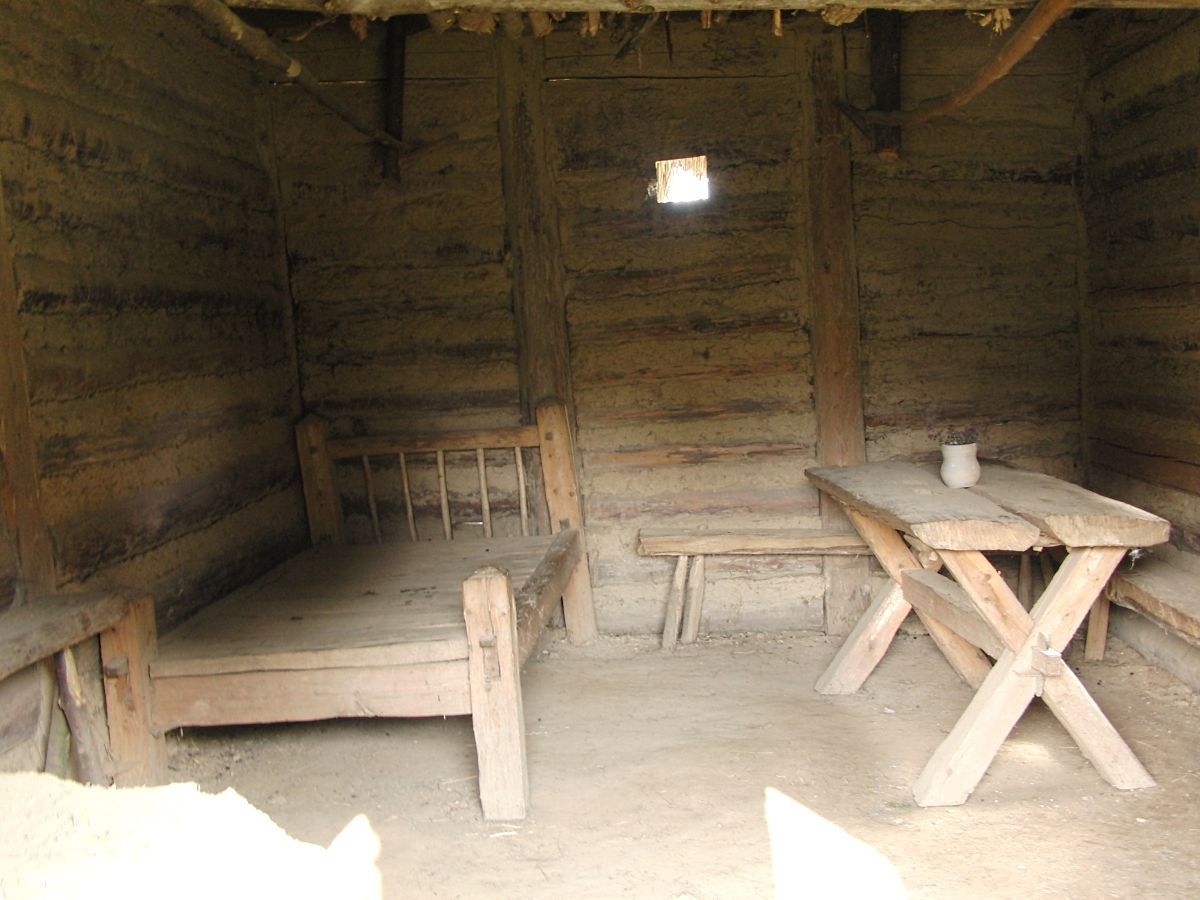 Villa nova Uhřínov aneb Tak se žilo ve středověku