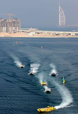 Závod motorových člunů v Dubaji