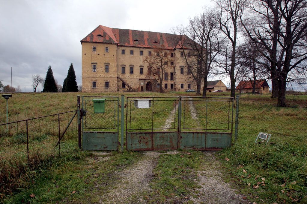 Památné ruiny Plzeňského kraje.Kaceřov