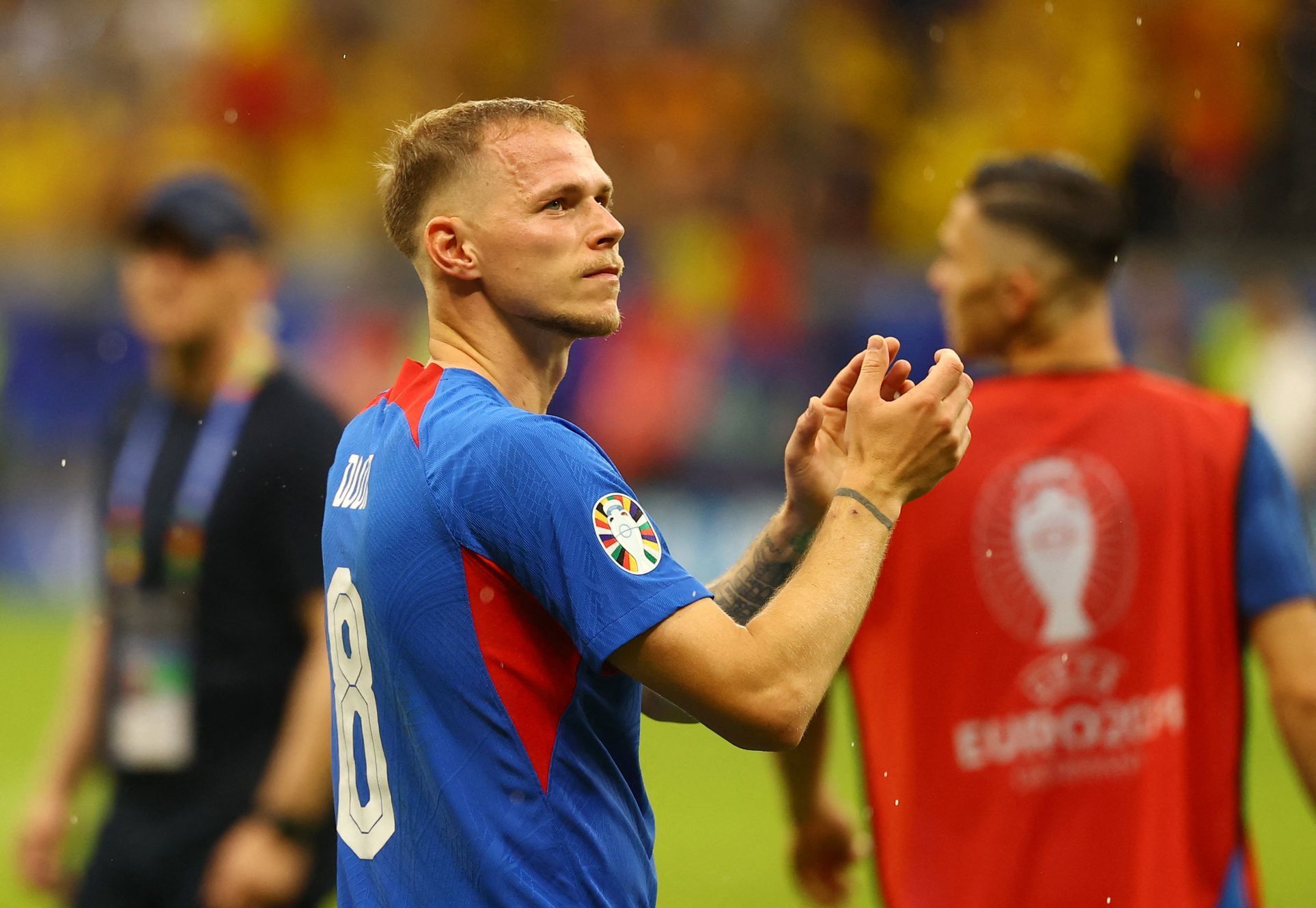 Ondrej Duda slaví postup do osmifinále po zápase Eura 2024 Rumunsko - Slovensko