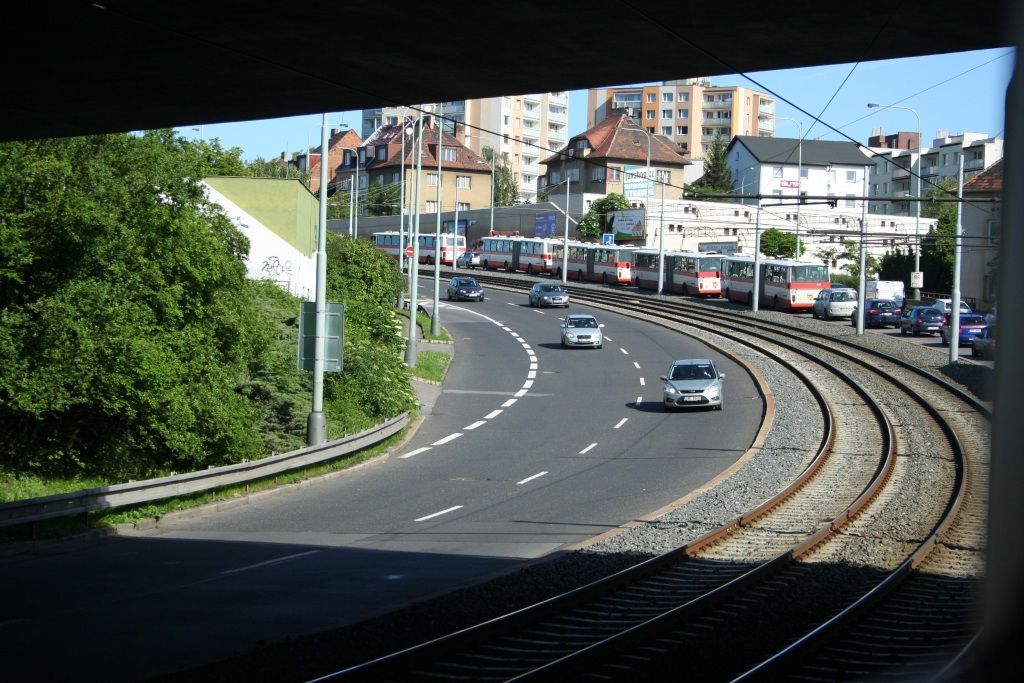 Praha se vrací do práce po povodni