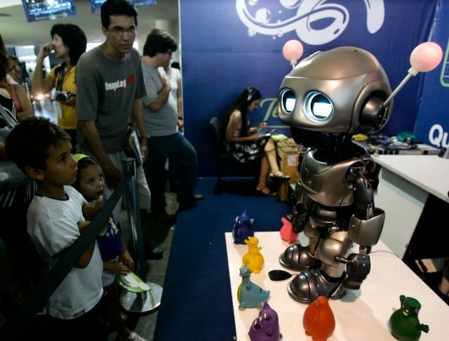 Robot