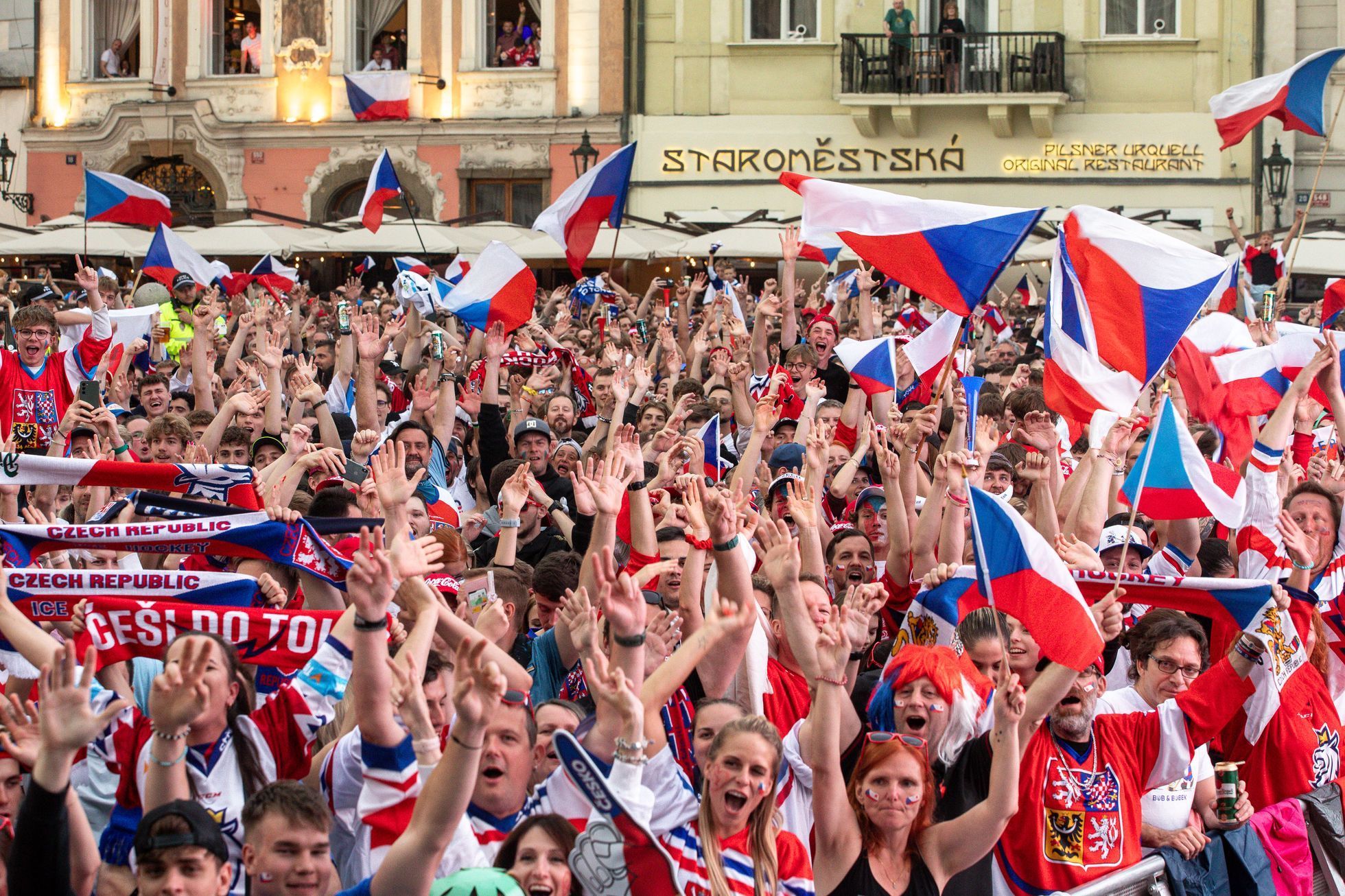 Mistrovství světa v hokeji 2024 a sledování finále na Staroměstském náměstí v Praze