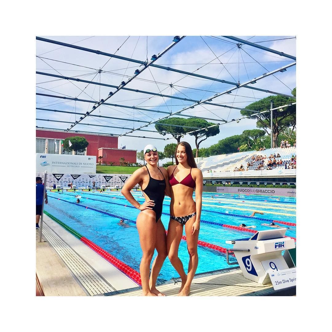 Plavkyně před mistrovstvím světa (Anna Kolářová a Lucie Svěcená)