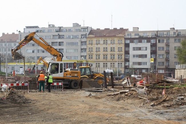 Stavba tunelu Blanka v Troji