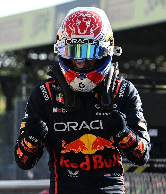 Max Verstappen z Red Bullu slaví triumf v kvalifikaci VC Itálie F1 2025