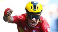 Jonas Abrahamsen slaví vítězství v 11. etapě Tour de France 2025