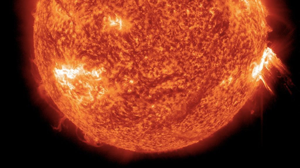 Obrazem: Krása slunečních aktivity na snímcích NASA