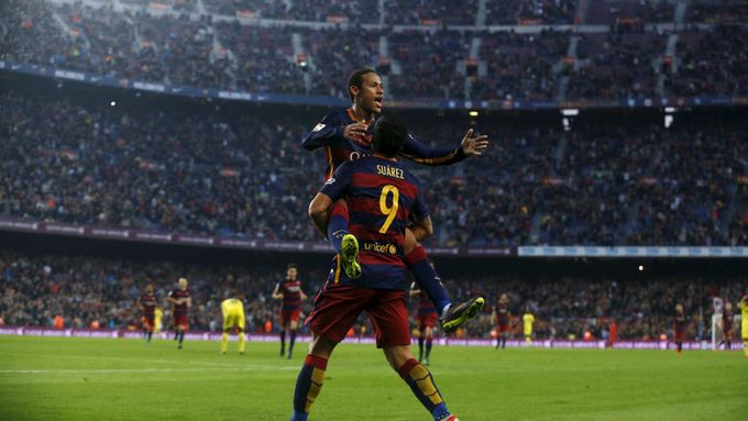 Zatím co Messi se trápil s bolavým kolenem Neymar se Suárezem ukázali, že i bez něj to Barceloně jde.