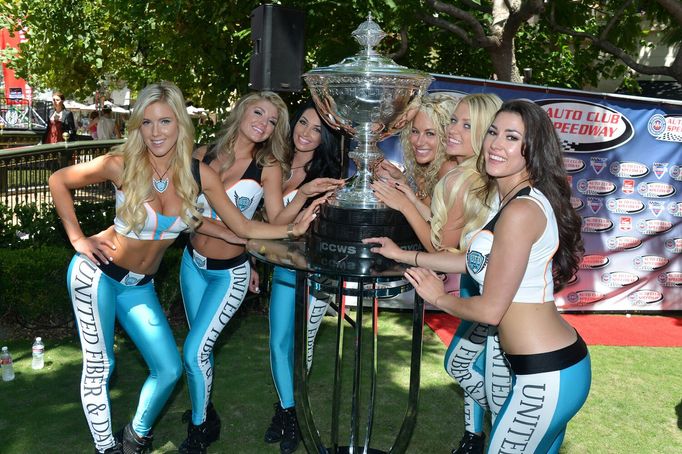 Grid girls - UFD Girls, IndyCar