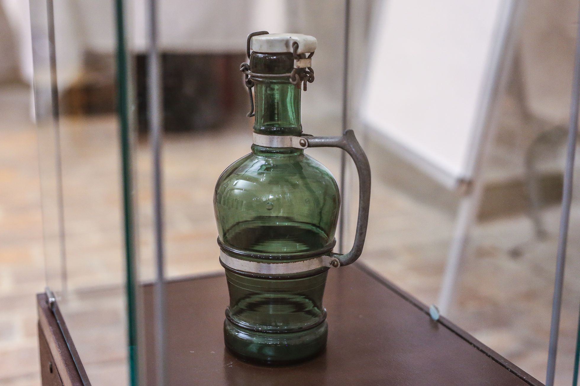 Výstava historie pivních lahví do druhé světové války, zámek Děčín
