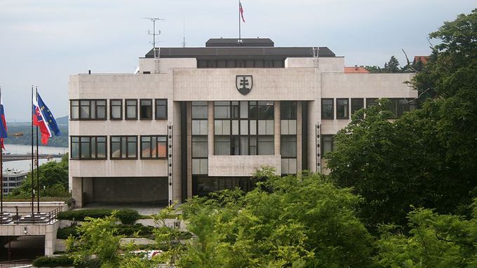 Slovenský parlament (Národná rada Slovenskej republiky).