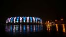 Stadion v brazilském Beira-Rio v Porto Alegre se zbarvil na Maradonovu počest do argentinské modrobílé kombinace