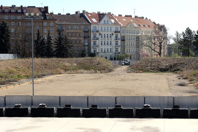 Legendární fotbalový stadion Za Lužánkami v Brně.