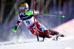Hirscher díky skvělému slalomu vyhrál na MS superkombinaci