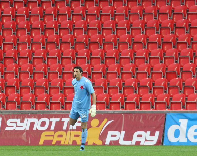 Slavia - Hradec (Kamil Čontofalský)