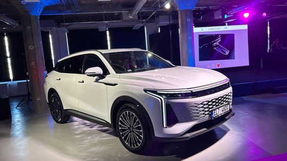 Špičková výbava a výkon, který konkurence nemá. Čínské SUV to mít přesto lehké nebude