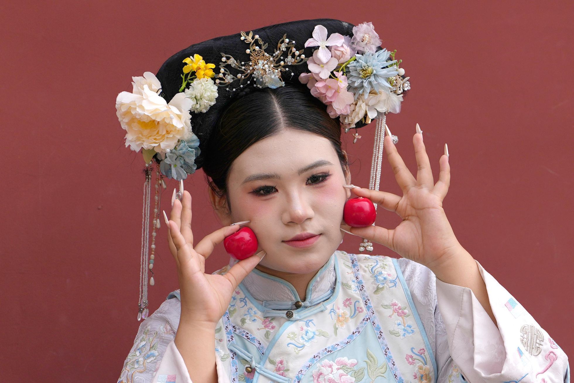 Čína, Národní den, Hong Kong, Mao Ce-tung, vojenská přehlídka, dovolené státní svátek, oslava, zlatý týden