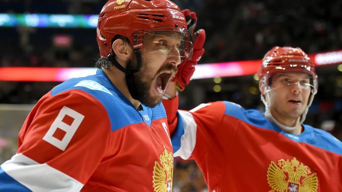 Ani Alexander Ovečkin, hvězda světového hokeje, si nemůže dělat, co chce. Proto na olympiádě nejspíše hrát nebude.