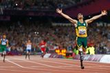 Na paralympiádách v Aténách, Pekingu a Londýně získal v bězích na 100, 200 a 400 metrů celkem šest zlatých, jednu stříbrnou a jednu bronzovou medaili.