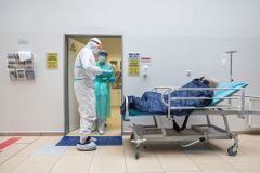 Nemocnice ve Zlínském kraji a žádosti o pomoc dobrovolníků